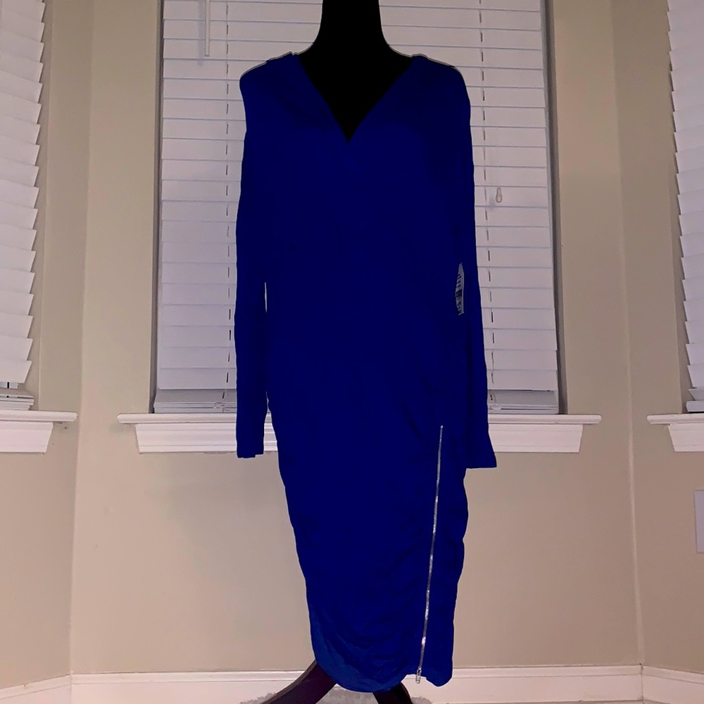 Royal Blue Side Rushing w/ Zipper Fashion Figure